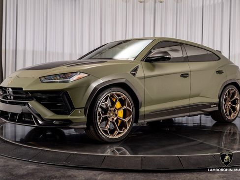 Used 2024 Lamborghini Urus Performante image 15