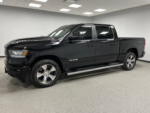 Used 2023 RAM 1500 Laramie AWD/4WD image 6
