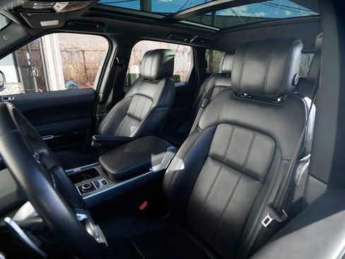 Used 2020 Land Rover Range Rover Sport HSE Dynamic image 19