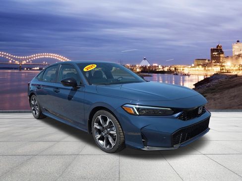 Used 2025 Honda Civic Sport Touring image 4