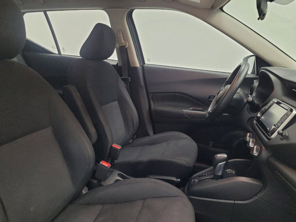 Used 2023 Nissan Kicks S FWD image 21