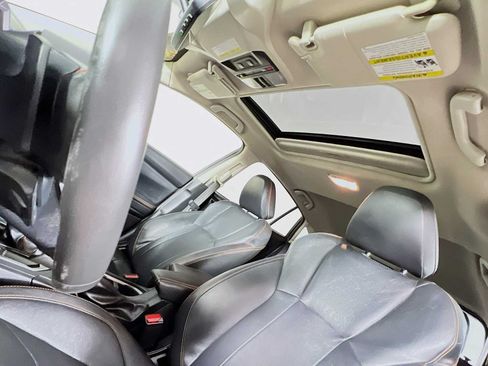 Used 2019 Subaru Crosstrek 2.0i Limited w/ Moonroof Package w/Navigation AWD/4WD image 22
