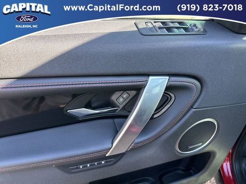 Used 2020 Land Rover Discovery Sport SE R-Dynamic image 20