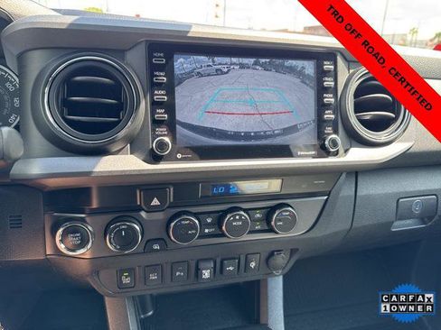 Certified 2022 Toyota Tacoma TRD Off-Road image 19