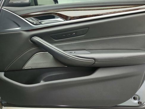 Used 2018 BMW M550i xDrive AWD/4WD image 31