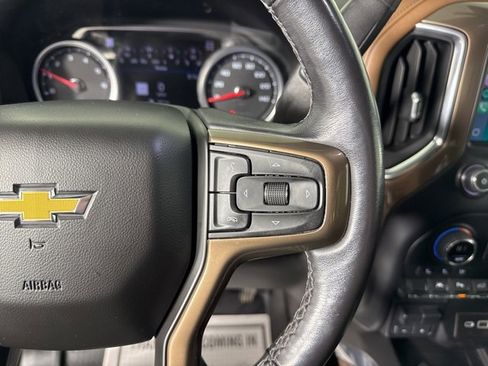 Used 2021 Chevrolet Silverado 1500 High Country image 22