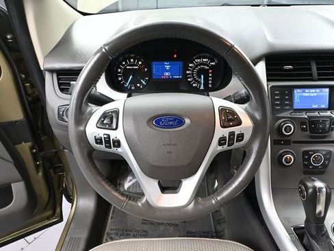 Used 2013 Ford Edge SEL image 22