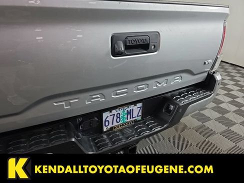 Used 2023 Toyota Tacoma TRD Sport w/ Advanced Technology Package AWD/4WD image 10