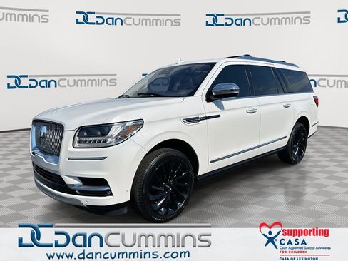 Used 2020 Lincoln Navigator L Black Label w/ Cargo Convenience Package image 1