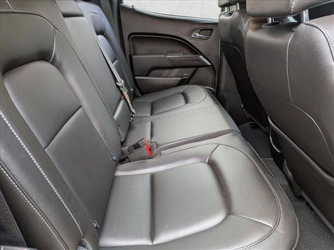 Used 2022 Chevrolet Colorado ZR2 AWD/4WD image 19