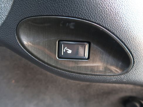 Used 2012 INFINITI EX35 Journey w/ Premium Pkg image 37