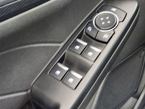 Used 2025 Ford Escape ST-Line Select AWD/4WD image 16