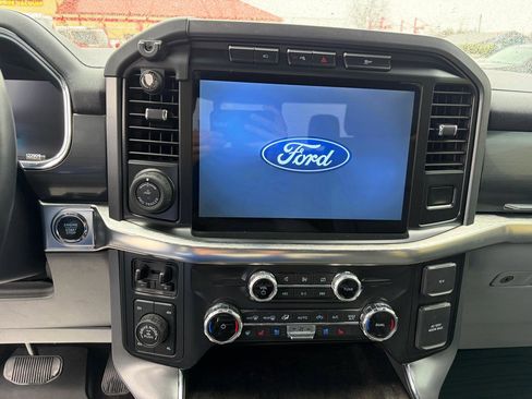 Used 2022 Ford F150 Lariat w/ Equipment Group 502A High image 11