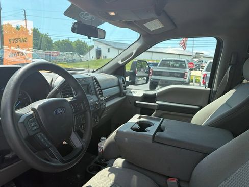 Used 2019 Ford F250 XLT AWD/4WD image 9