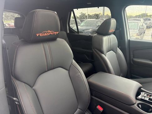 Used 2026 Honda Pilot TrailSport image 27