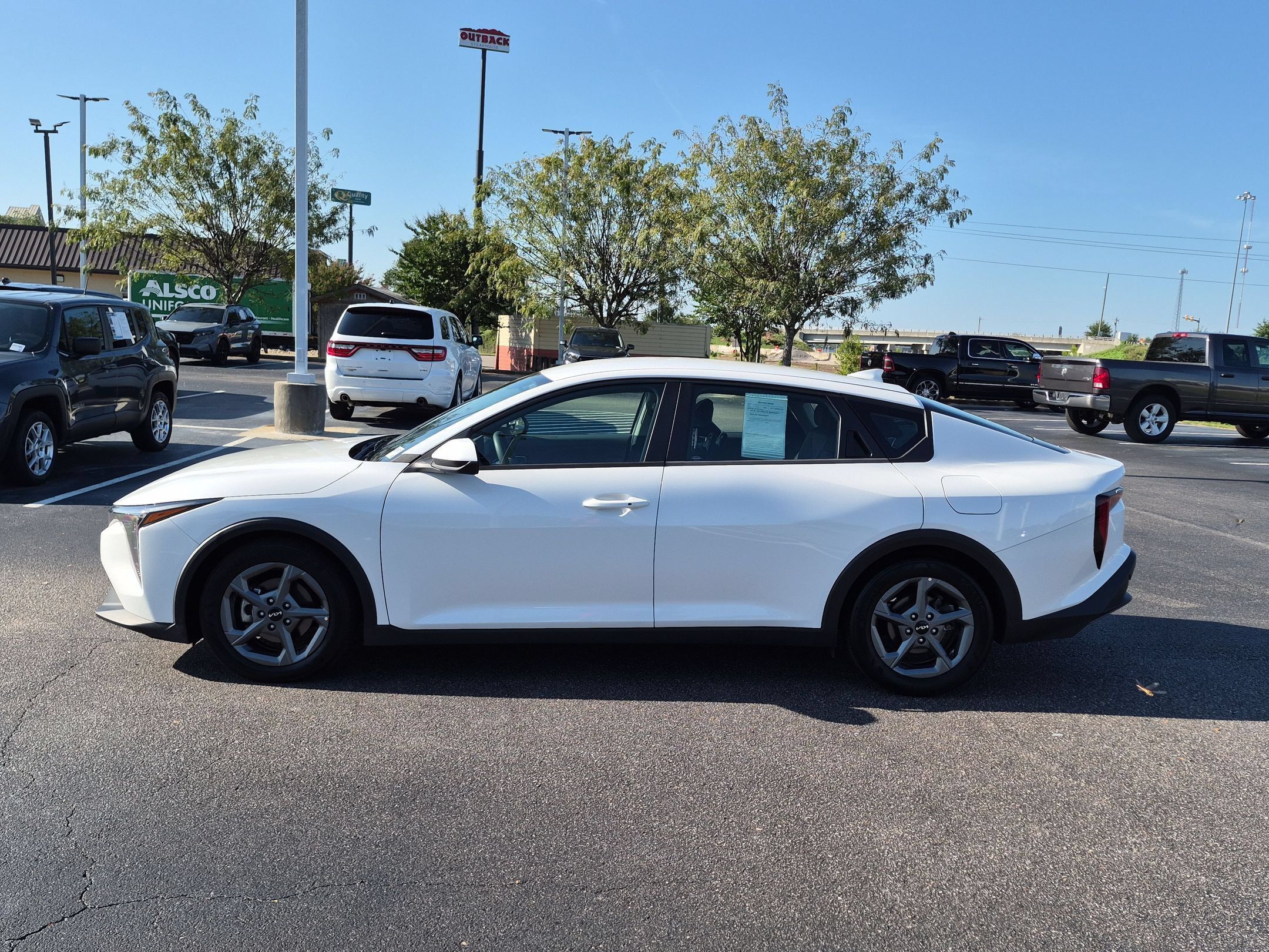 Used 2025 Kia K4 FWD image 6