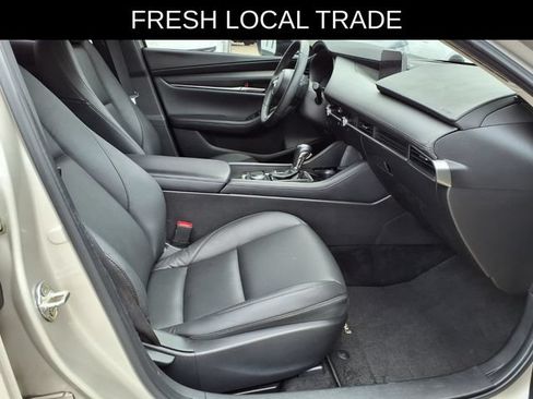 Used 2024 MAZDA MAZDA3 s FWD image 19