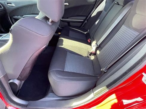 Used 2019 Dodge Charger R/T w/ Navigation & Travel Group image 12