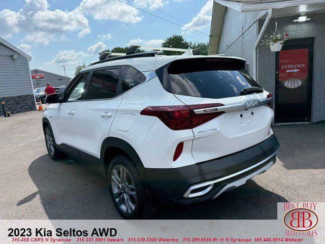 Used 2023 Kia Seltos S w/ Navigation Package AWD/4WD image 5