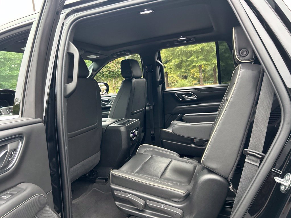 Used 2023 GMC Yukon SLT RWD image 41
