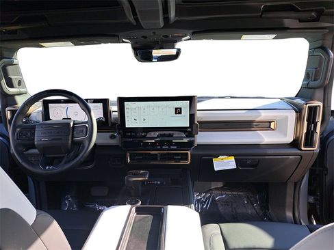 New 2025 GMC Hummer EV 3X image 9