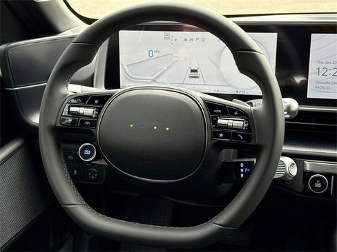 New 2025 Hyundai Ioniq 6 SE image 12