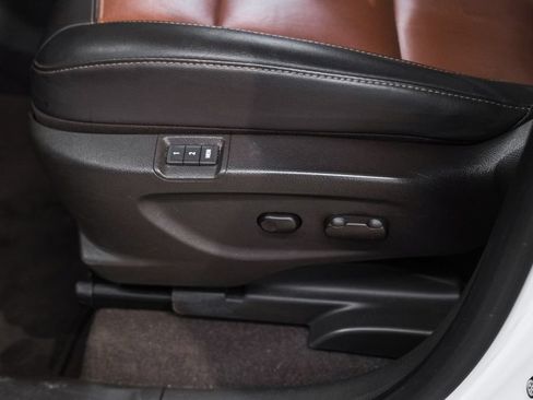 Used 2016 Buick Encore Leather FWD image 34