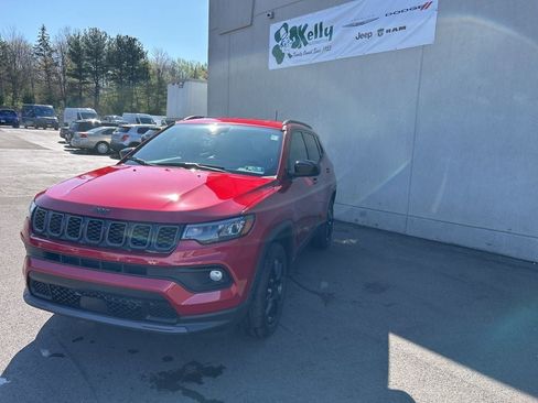 New 2026 Jeep Compass Latitude AWD/4WD image 1