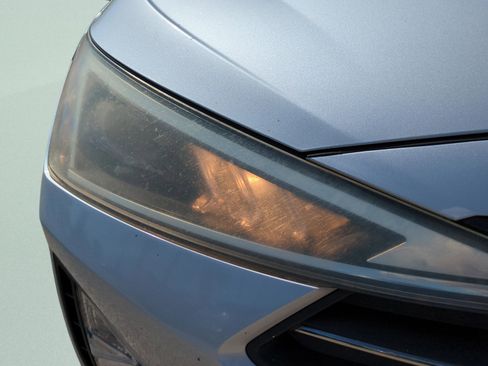 Used 2019 Hyundai Elantra SEL FWD image 22