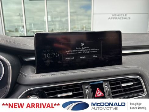 Used 2023 Genesis G70 2.0T AWD/4WD image 6