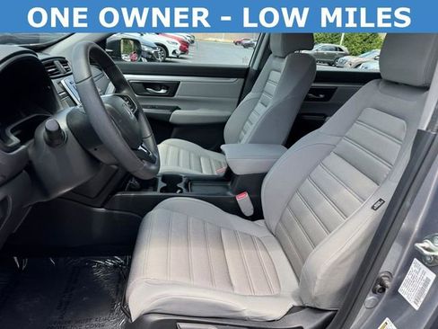 Used 2017 Honda CR-V LX image 6