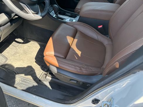 Used 2024 Subaru Ascent Touring image 7