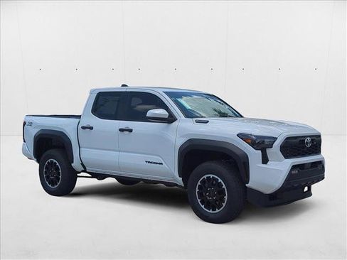 New 2025 Toyota Tacoma TRD Off-Road image 3