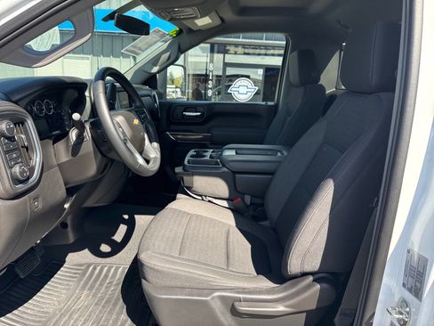 Used 2023 Chevrolet Silverado 3500 LT AWD/4WD image 8