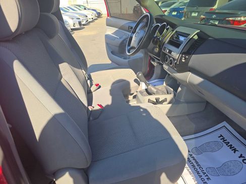 Used 2006 Toyota Tacoma 2WD Regular Cab w/ Enhancement Pkg image 14