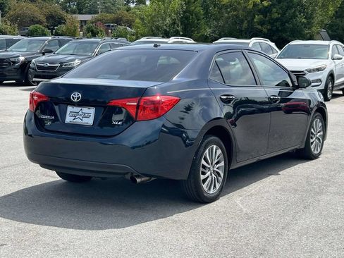 Used 2017 Toyota Corolla XLE FWD image 5