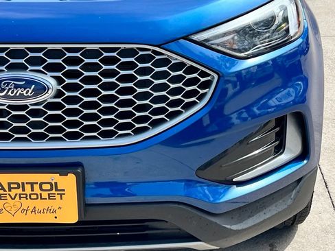 Used 2024 Ford Edge SEL AWD/4WD image 7