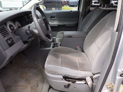 Used 2005 Dodge Durango SLT w/ Skid Plate Group AWD/4WD image 11
