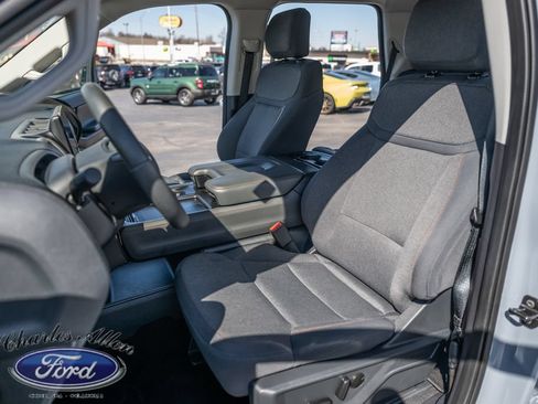 Used 2025 Ford Expedition Active AWD/4WD image 10