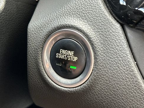 Certified 2017 Buick Envision Preferred FWD image 23