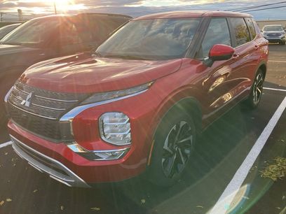 Used 2024 Mitsubishi Outlander SE