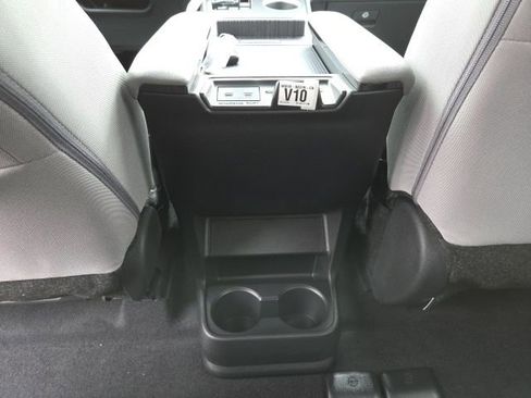 Used 2026 Toyota Sienna LE image 23