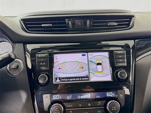 Certified 2022 Nissan Rogue Sport SV w/ Technology Package image 20