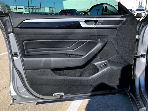 Used 2021 Volkswagen Arteon SE w/ Arteon MDO Package image 20