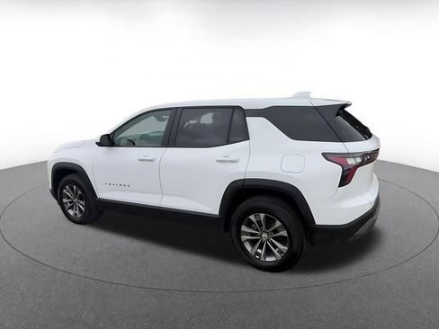 Used 2025 Chevrolet Equinox LT image 10