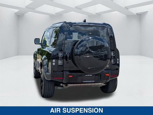 Used 2023 Land Rover Defender 90 X AWD/4WD image 7