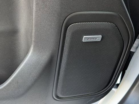 Used 2021 Chevrolet Silverado 1500 High Country w/ Technology Package image 34