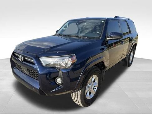 Used 2021 Toyota 4Runner SR5 AWD/4WD image 7