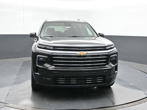 New 2026 Chevrolet Traverse High Country w/ LPO, Floor Liner Package image 8