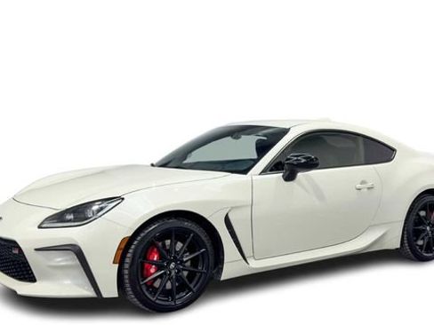 Used 2024 Toyota GR86 w/ Performance Package RWD image 5